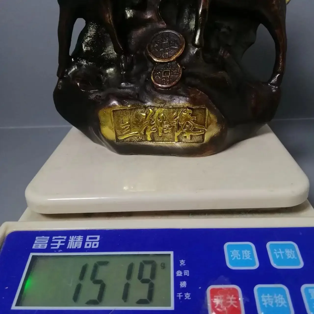 Орнамент Sanyang из утолщенной меди позолоченный