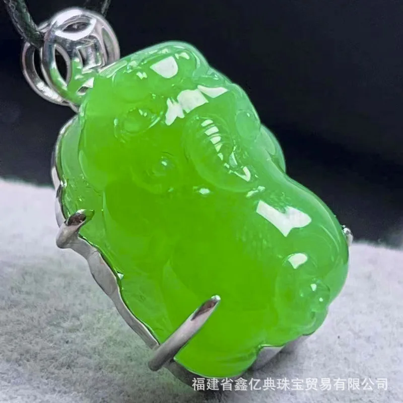 Натуральный Изумрудный кулон A18k из Мьянмы ледяной нефритовый каплевидный нефрит