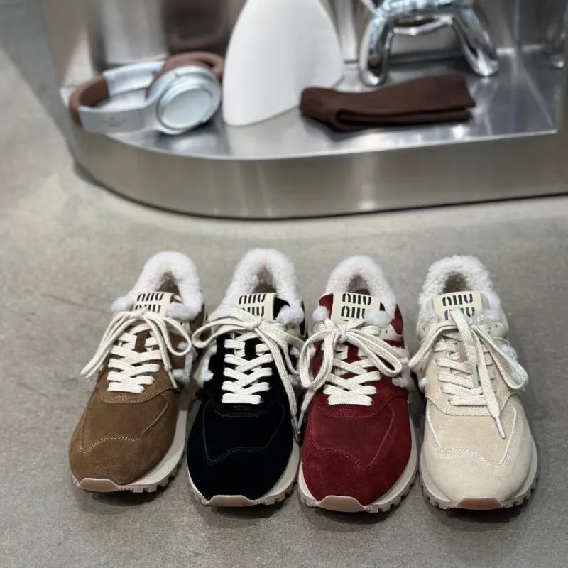 Женские повседневные кроссовки из матовой воловьей кожи с плоской подошвой и