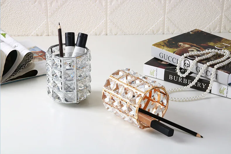 

Desk Storage Office Desk Crystal Pen Holder Dresser Storage Bucket Metal Crafts Decorative Ornament Makeup Brush Storage Bucket
