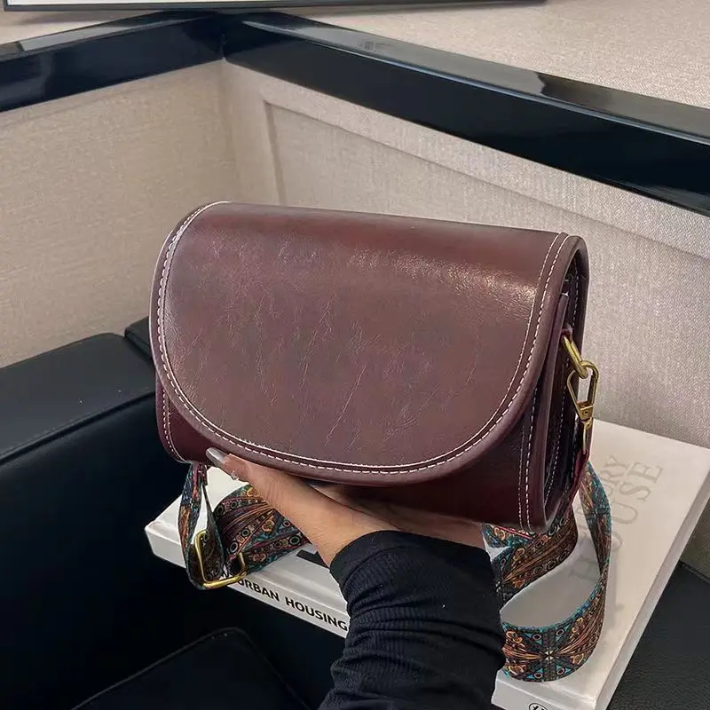 2022 Fashion Crossbody Bags for Women Luxury Design Purses Retro Senior Sense Handbags for Lady Shoulder Messenger Bags Clutch