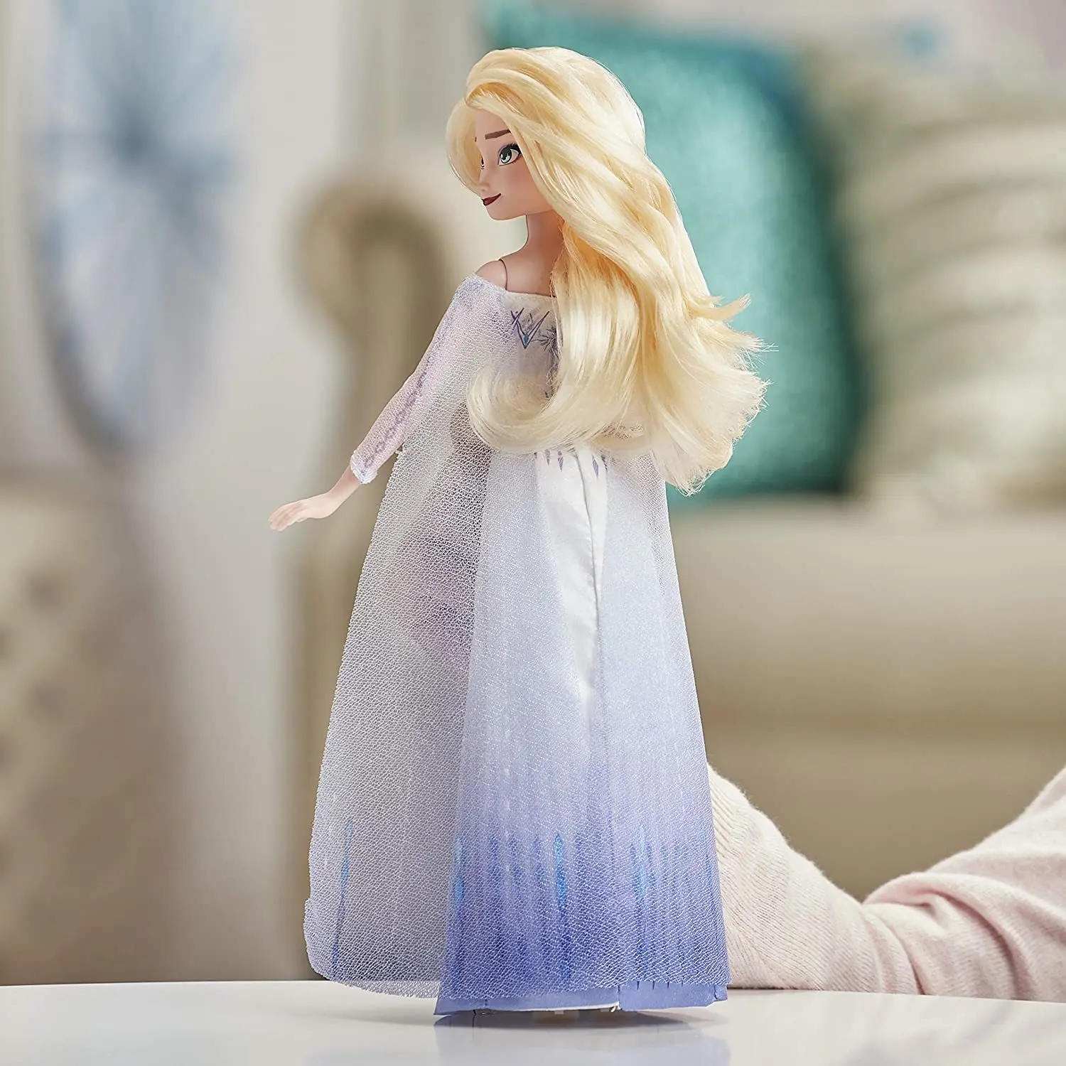 Кукла Эльза поющая Frozen Музыкальное приключение | Игрушки и хобби