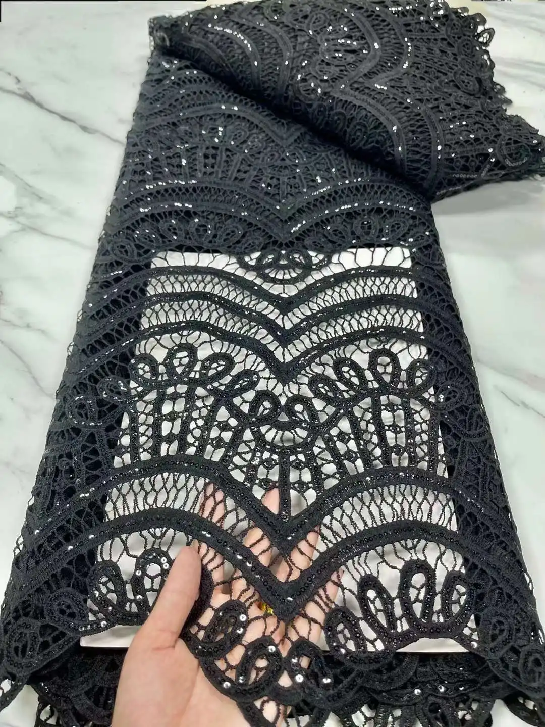 

2022 дизайнерское Африканское кружево с различными узорами, черное гипюровое кружево с блестками гарантированно aso oke для традиционного брак...