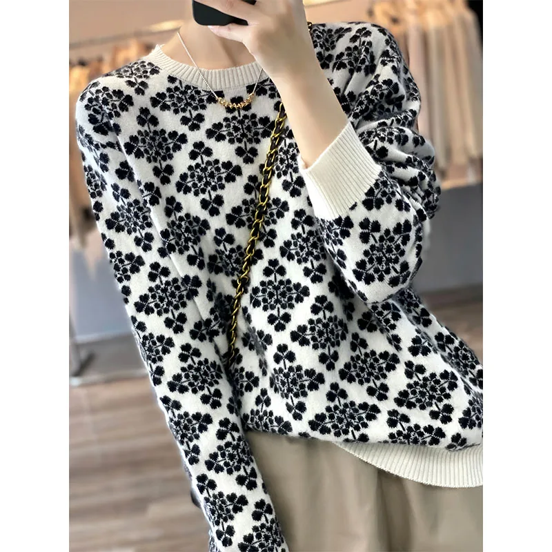 2023 Top Winter Plus Size Women's Design Plum Blossom Pattern Sweater Stars Have One Kind Of Woolen Sweater Free Of Freight