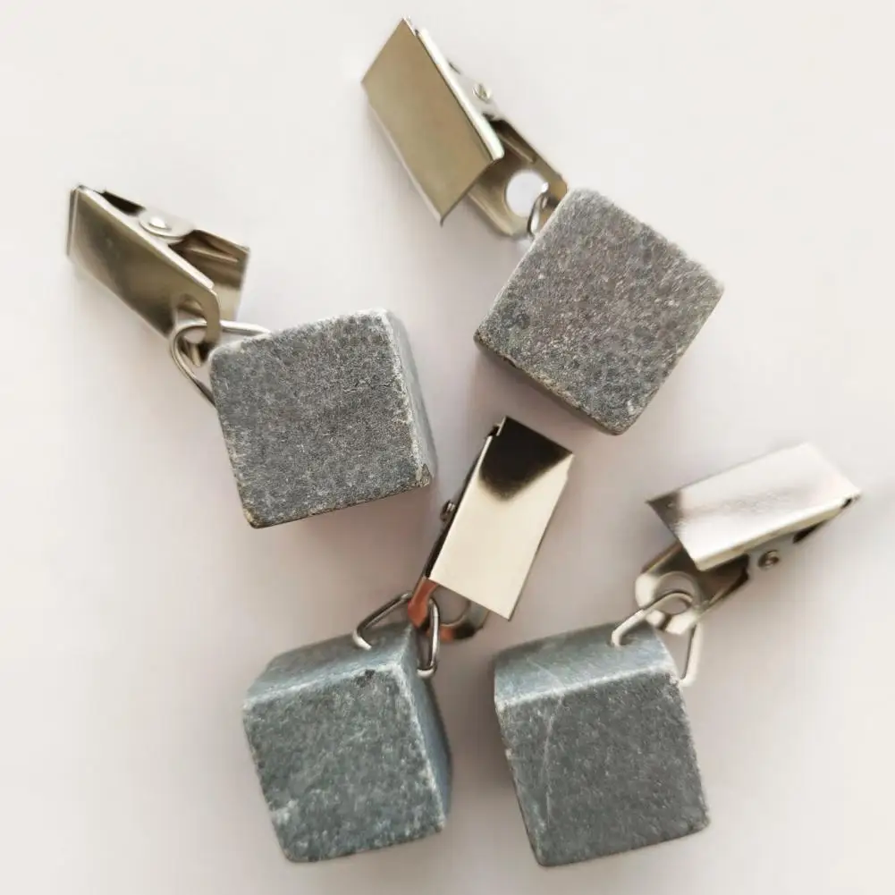 

Smooth Textured Tablecloth Clip Stylish Tablecloth Weights for Outdoor Events Square Shape Clips Pendant for Picnics Parties