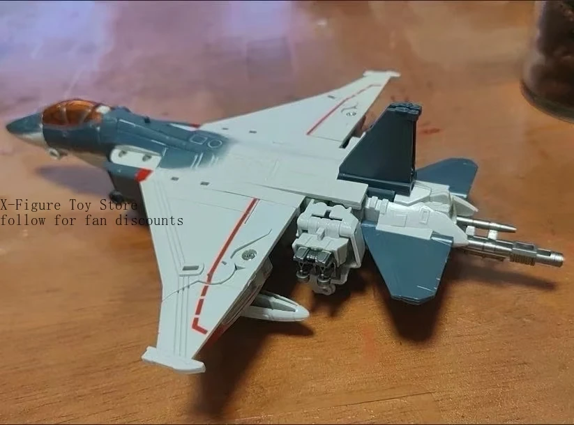 Доставка за 48 часов: Трансформируемая игрушка BAIWEI TW1038 DARK Hidden Bee TW1037 Starscream Movie 4, модель робота, коллекционные фигурки (art.: 3920d8a56205f) - 3920d8a56205f