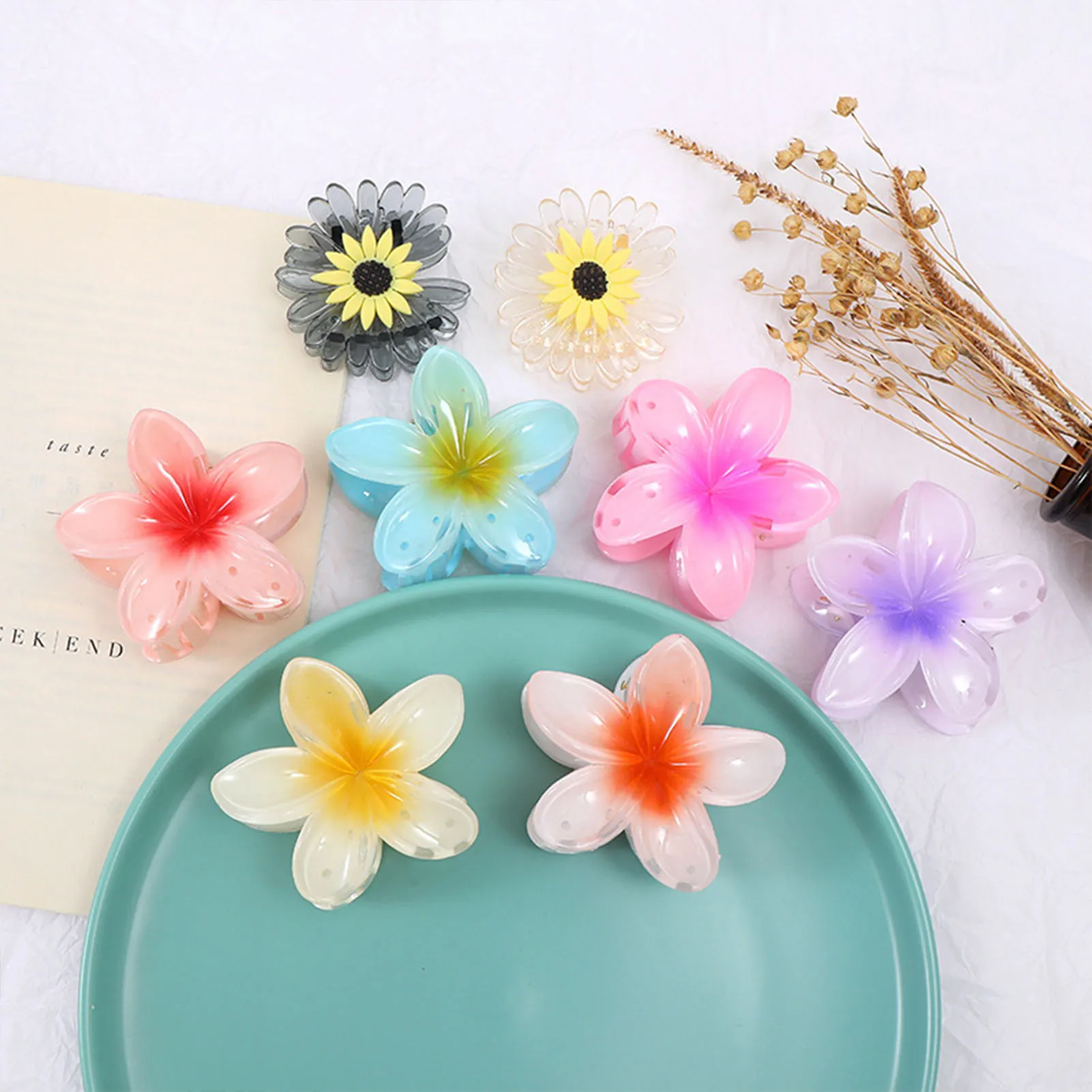 Ponytail Shark Claw Trendy Hair Clip Gradient Frangipani Hairpin For Women Hawaii Beach Party Barrettes Simple Jewelry