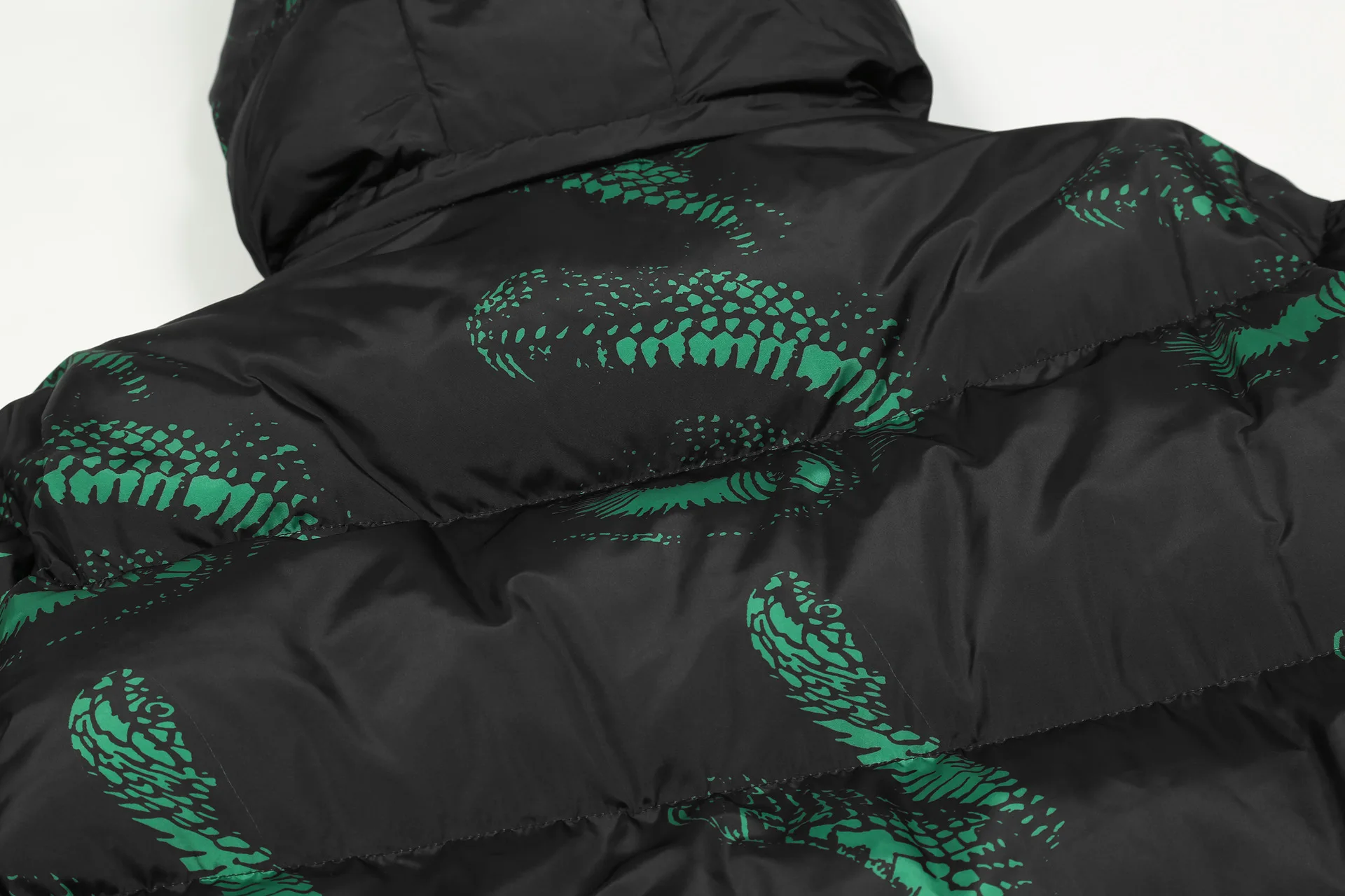 Новое поступление 2022 роскошные мужские пальто и куртки из змеиной кожи питона