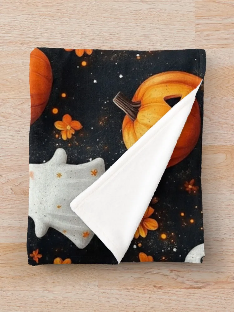 Декоративная подушка Ghostly Florals от NoarusRainbowLand — уютное и жуткое одеяло 2024 пледы для