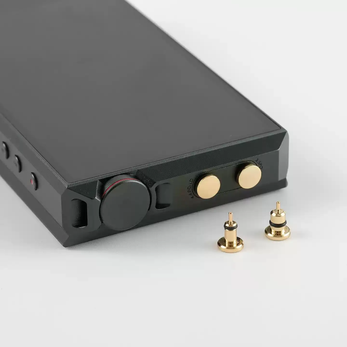 Фото Позолоченная латунная пылезащитная заглушка для разъема FiiO M17 M27 M23 M21 2,5 мм 3,5 мм 4,4 мм Type-C №3