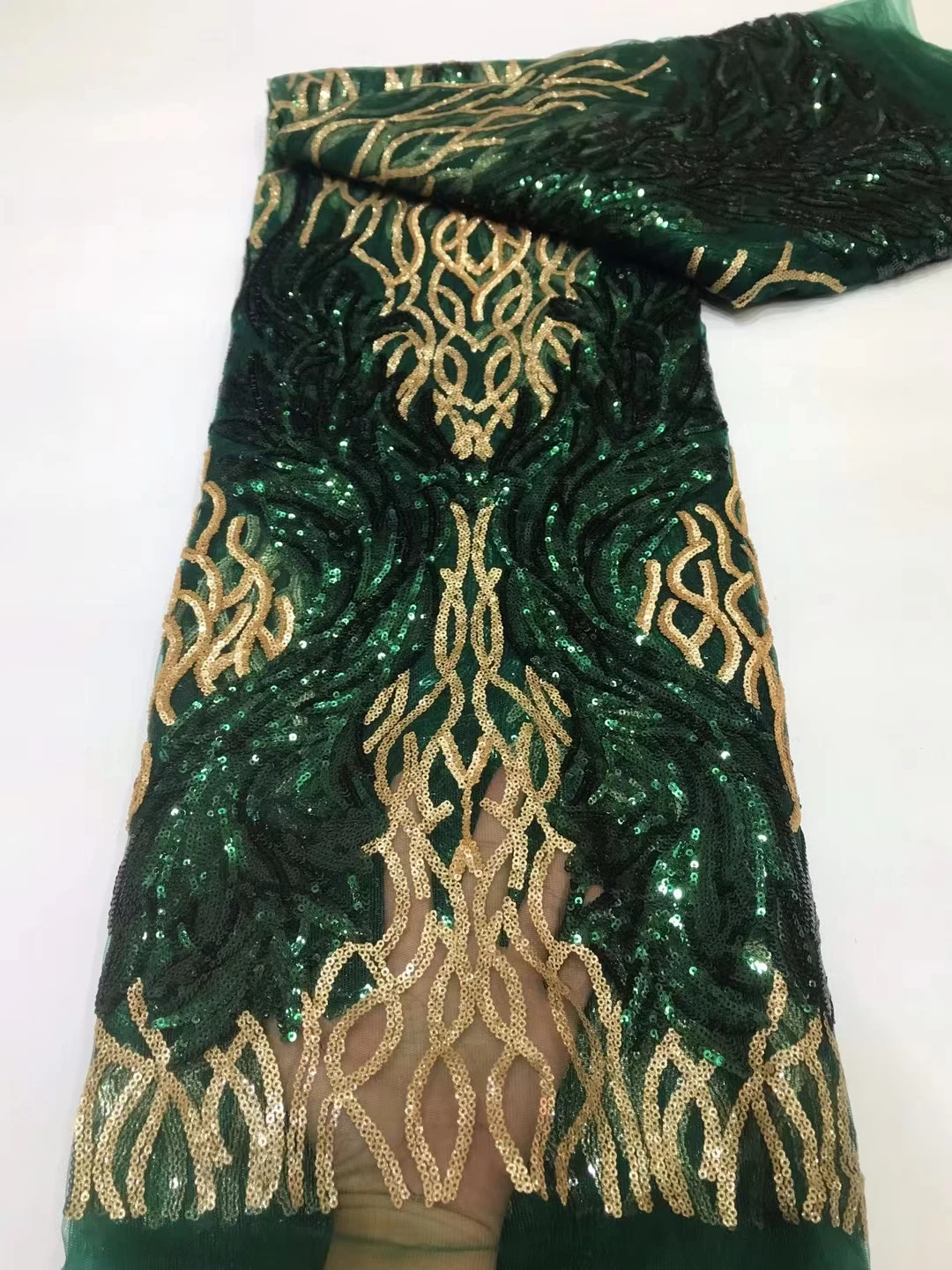 

Hot Sale Sequins Mesh Green Lace Fabric 5Yards African Lace Fabric for Wedding Dress Party Nigerian Woman Dress Fabric