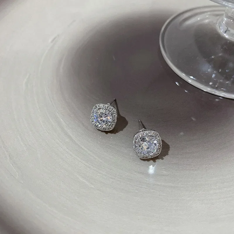 Uorich классические простые легкие роскошные позолоченные маленькие