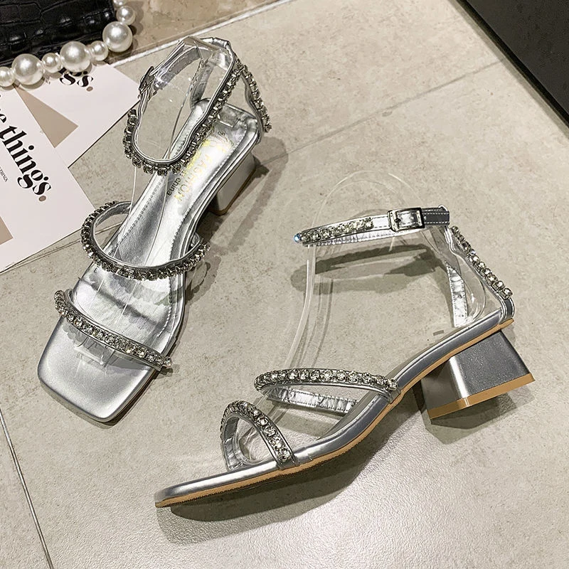 Сандалии женские в римском стиле босоножки-гладиаторы на завязках повседневная