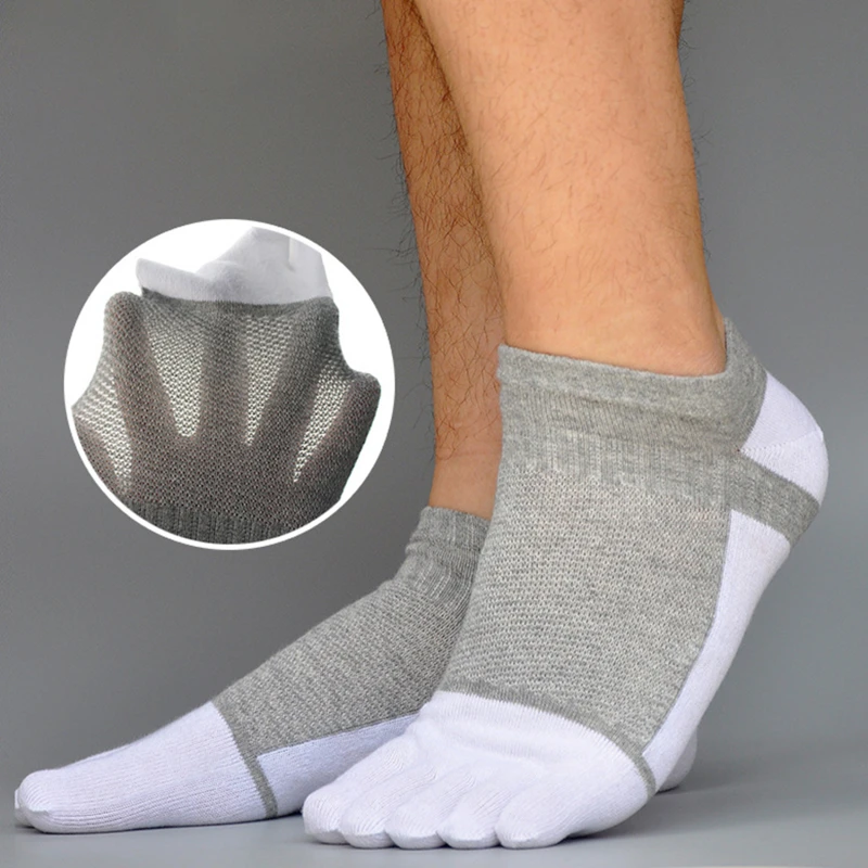 

Retro Men's Five Fingers Socks Harajuku Cotton Warm Non-slip Grip Gym Fitness Sports Low Calf Slipper Floor Toe Socks Calcetines