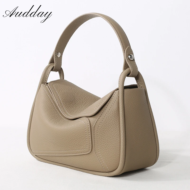 

2023 New Women Luxury Designer Handbag Lady Genuine Leather Pillow Shoulder Bag Female Fashion Geometric Messenger Crossbody