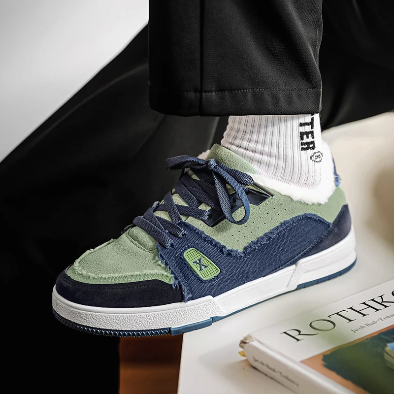 

Мужские повседневные кроссовки, темно-синие дышащие кроссовки с плюшевой подкладкой, на шнуровке, теплая деловая дорожная обувь, для весны ...