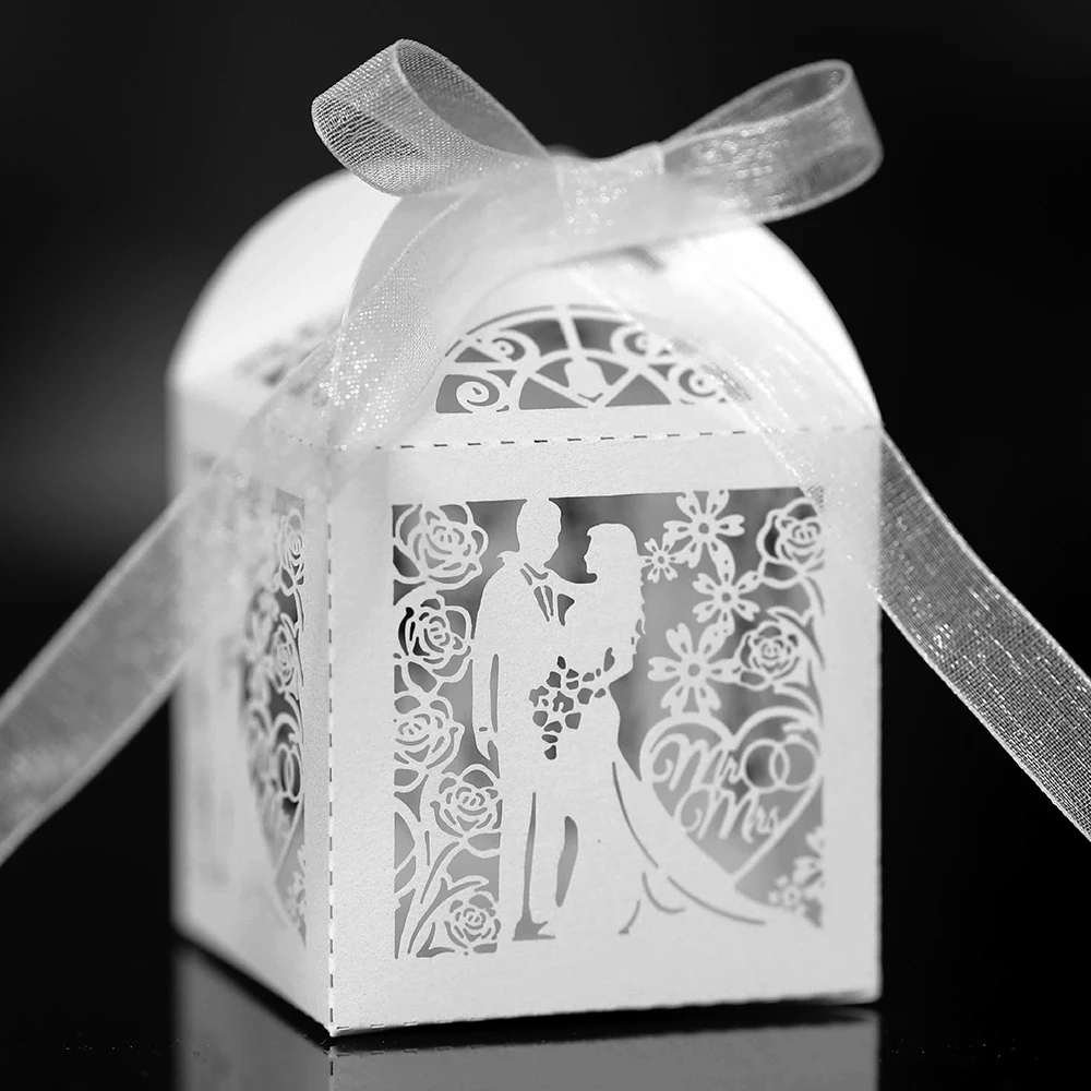 

50pcs Paper Boxes For Wedding Return Gifts Packing Boxes Wedding Candy Box Wedding Decoration Wholesale Gift Distributions