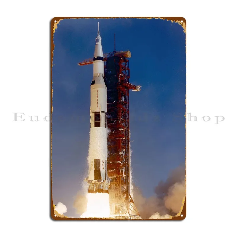 

Saturn V Launch металлический плакат для гаража