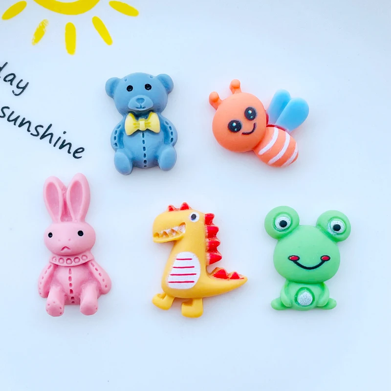 

10 Pcs New Mini Kawaii Animals Dinosaurs, Frogs, Bees Resin Cabochons Scrapbook Diy Party Hairpin Accessories Decorate Craft J41