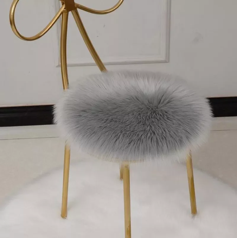 

Creative Soft Faux Fur Pillow Cushion Round Chair Seat Cushion Office Sofa Home Decoration Cushion For Chair Anti-Slip Seat Mat
