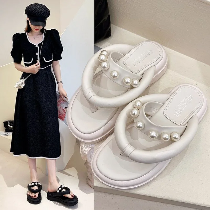 

Fashion Thick Bottom Flip-flops Women 2022 Summer Korean Style New Net Red Leisure Beach Pearl Slippers Women Platform Sandals