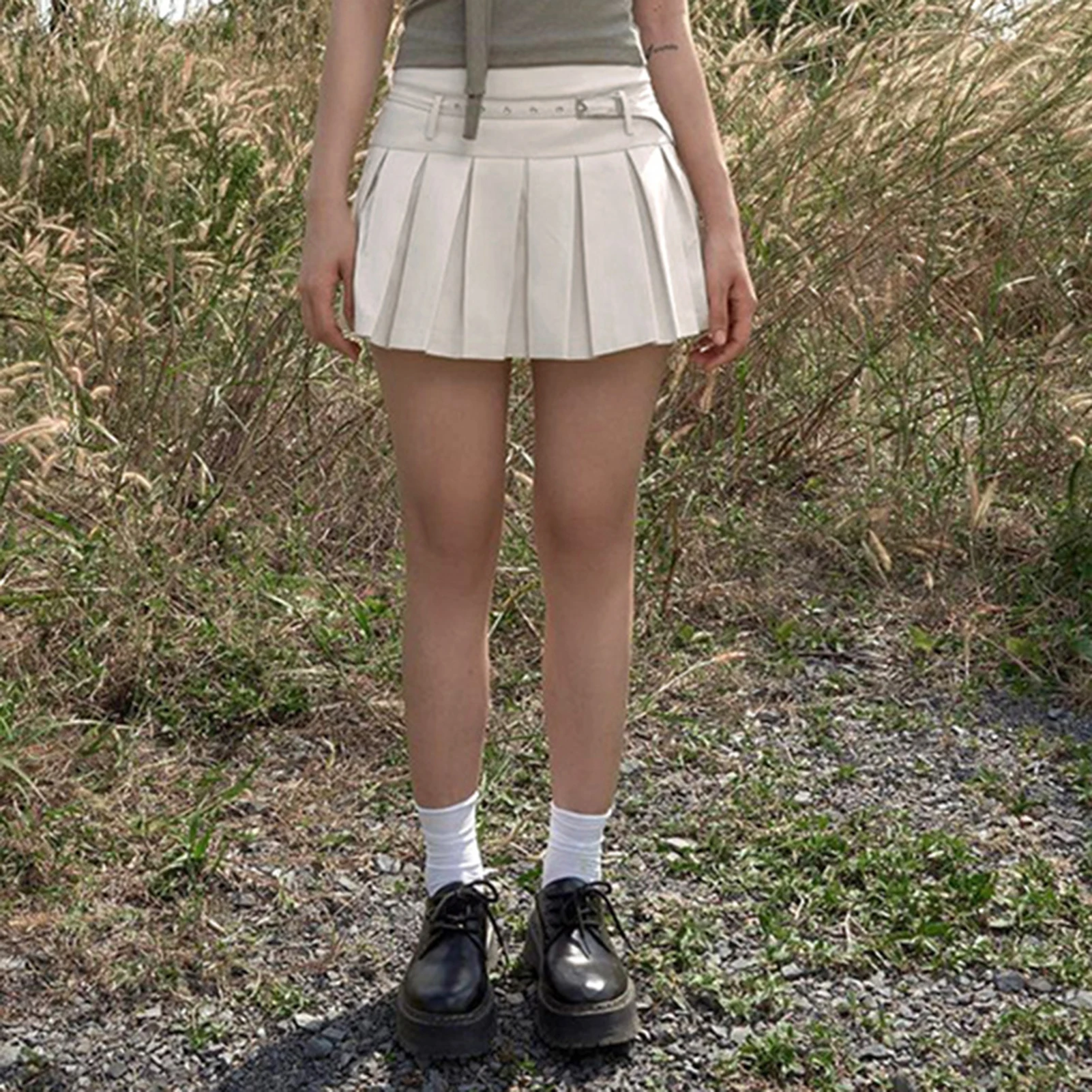 

Summer Fashion Sexy Mini Skirt Middle Waist Lace-up with Belt Pleats Short Skirt Y2K Solid Colour Thin Women's Skirt