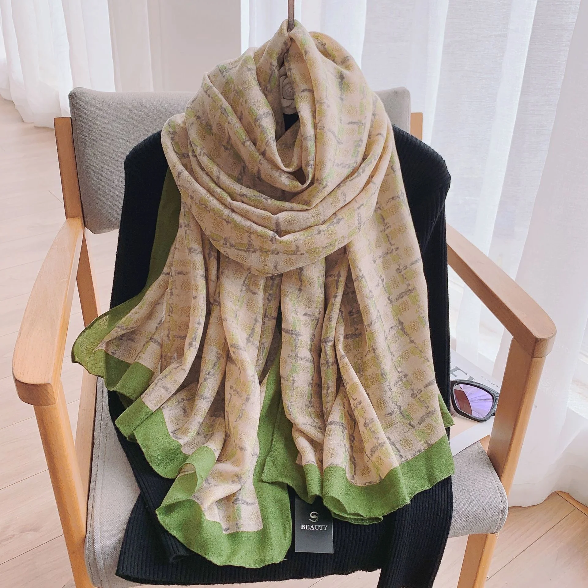 

2022 зимняя шаль, обертки, хлопковый женский шарф леопардовой расцветки, Пашмина, хиджаб, роскошные полосатые тёплый платок, модные пляжные палантины