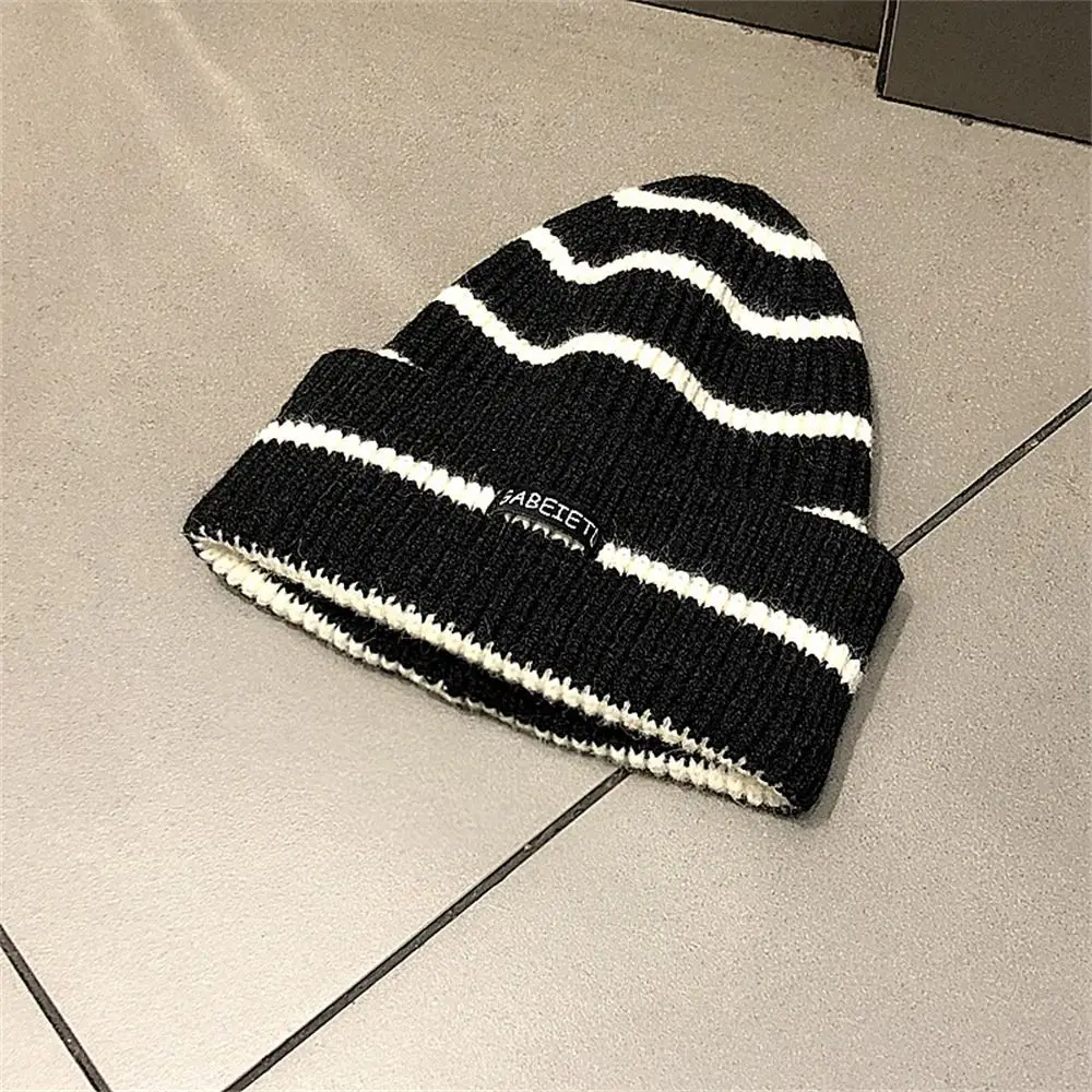 

New Fashion Trend Winter Black And White Stripe Knitted Hat For Woman And Man Contrast Color Stripe Winter Hats Warm Cap