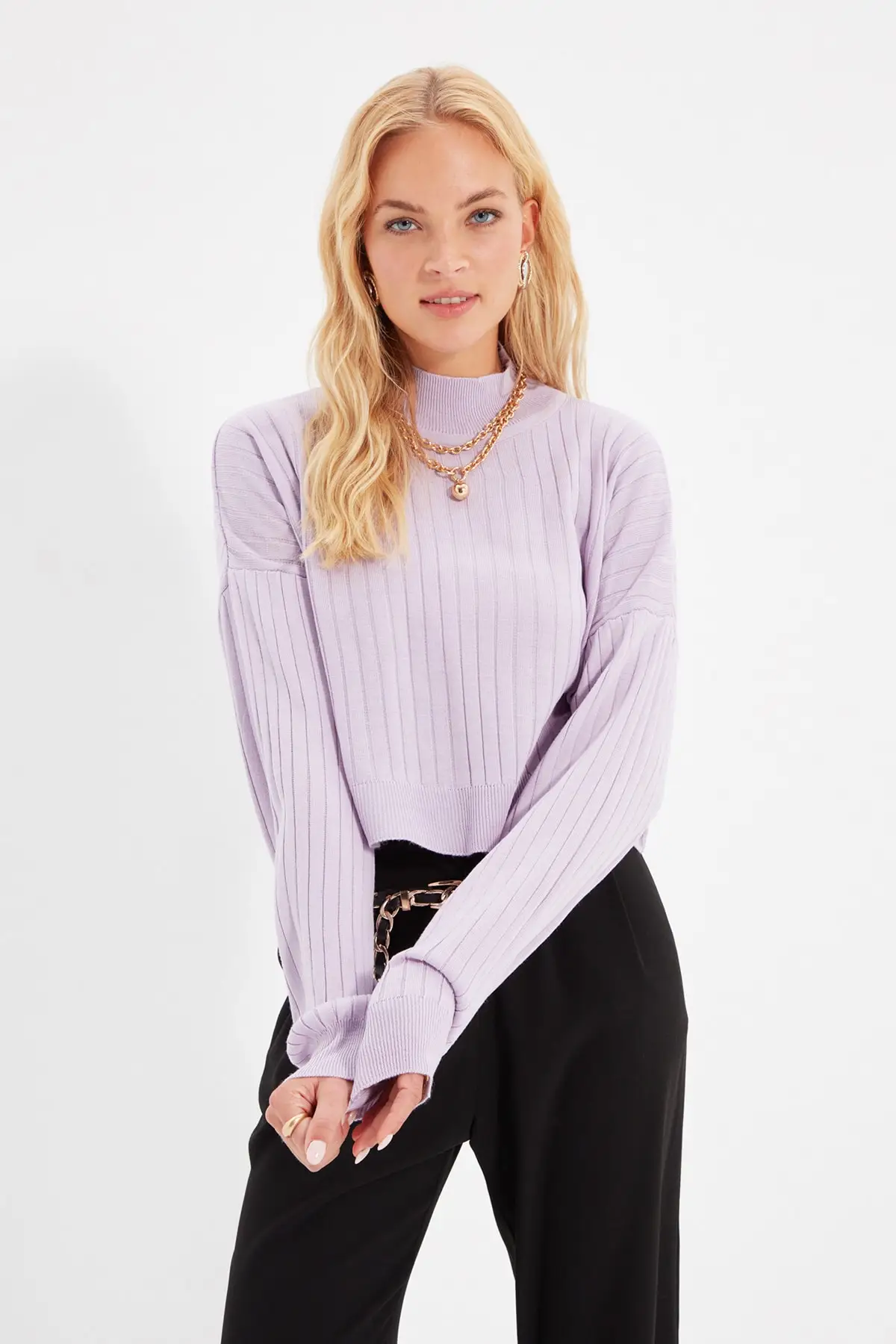 

Trendyol Upright Collar Knitwear Sweater TWOAW22KZ1845