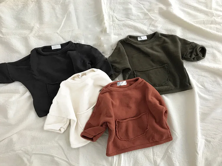 

2022 Korean Children's Clothing Autumn Boys And Girls' Westernized Korean Pocket Sweater Top