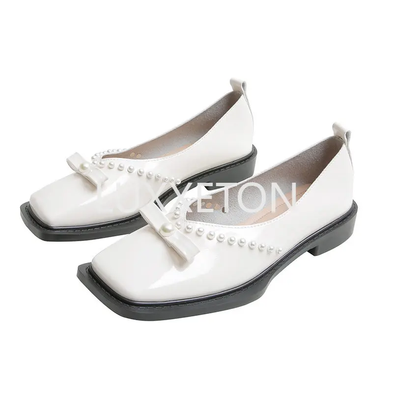 

2023 New Fashion Women's Middle Heel Shoes Square Toe Shallow Mouth French Vintage Pearl Decorative Chain Single Shoes