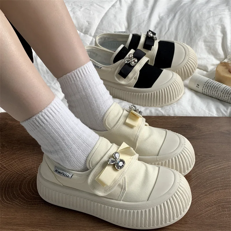 Canvas Shoes for Womens 2023 New Round Toe Platform Sneaker Design Board Shoes Ladies Casual Loafers Fashion Cookie Shoes