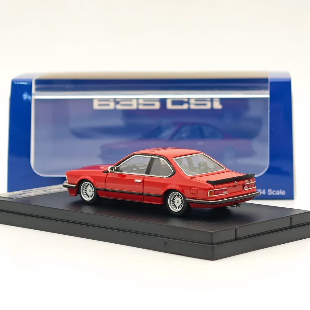 Коллекционная сувенирная модель автомобиля из сплава под давлением в масштабе