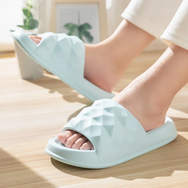 Women Home Slippers Spring Summer Soft Comfortable Non-slip Flip Flops Bathroom Slipper Couples Family Flat Shoes Family Sandals