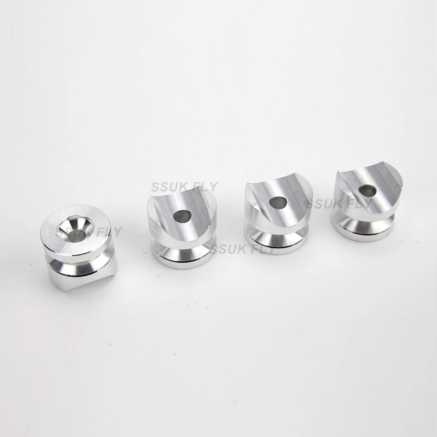 

Верхний кронштейн для мотоцикла, базовая пластина, втулка, накладка, пряжка, проставки, хвостовая коробка, задний багажник, чемодан, боковая коробка, кронштейн, аксессуары