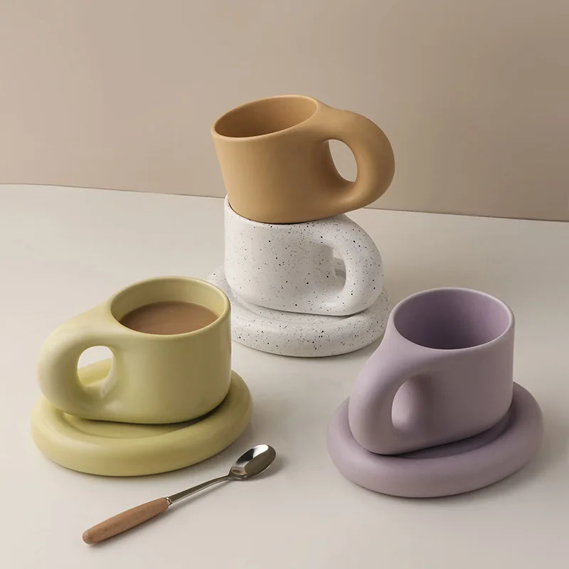 300ml Creative Handmade Oval Cup and Plate Custom Ceramic Mug with Fat Handle Saucer for Coffee Tea Milk Nordic Cake Home Decor