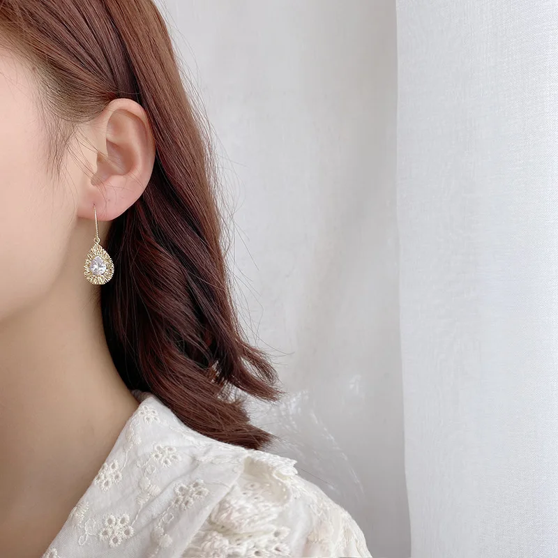 

2021 New Trend S925 Silvers Water Drop Zircon Dangle Earrings French Unusual Earrings Exquisite Jewellery for Woman Fashion
