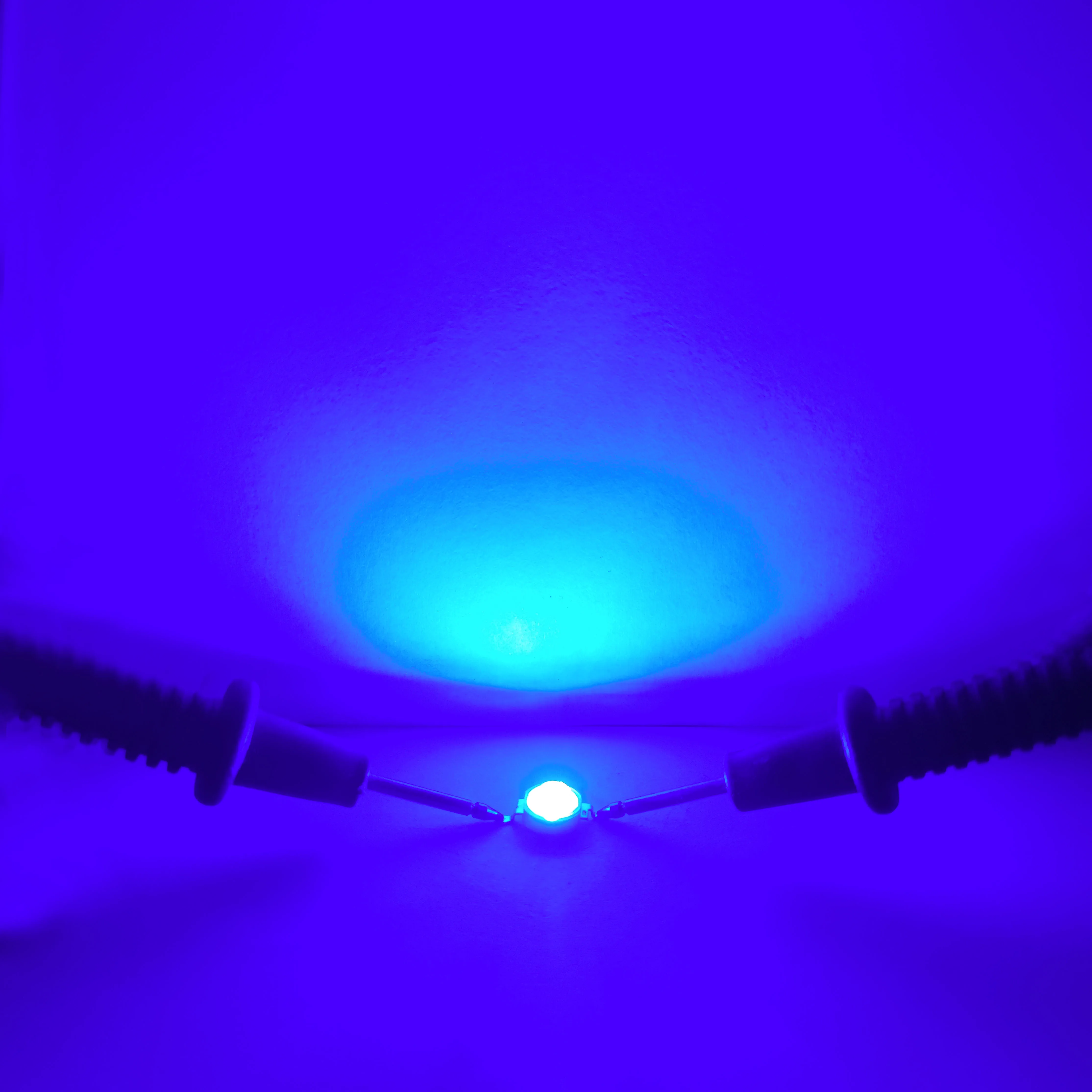 

LED лампа DT&ZM для точечного светильника, теплый белый, красный, зеленый, синий, желтый