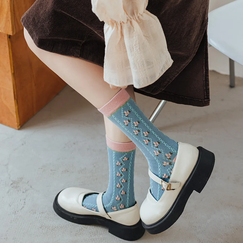 4 Pairs Women Sock Cotton for Autumn Fashion Flower Design 2022 New Arrival Leather Shoes Socks Thin