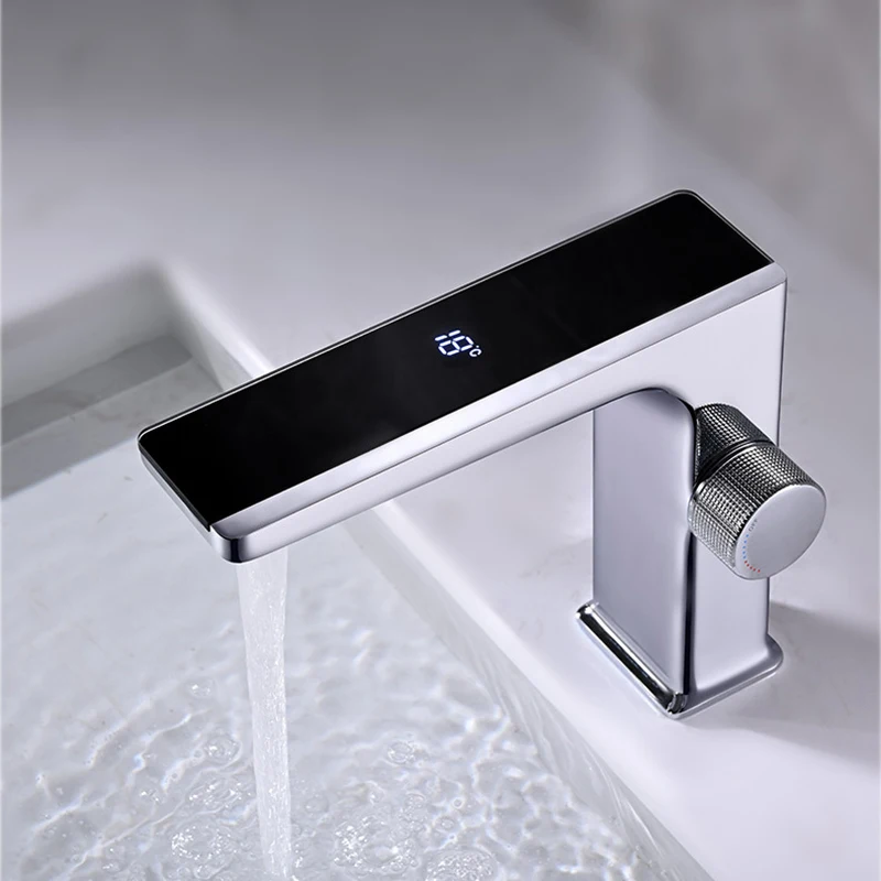 Смеситель для раковины в ванной комнате с цифровым дисплеем