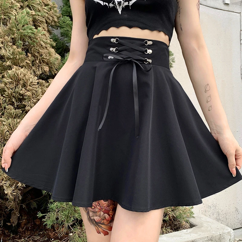 

2023 Kanye Women's Basic Versatile Flared Casual Mini Skater Skirt High Waisted School Skirt Goth Skirt Punk Skirt Black
