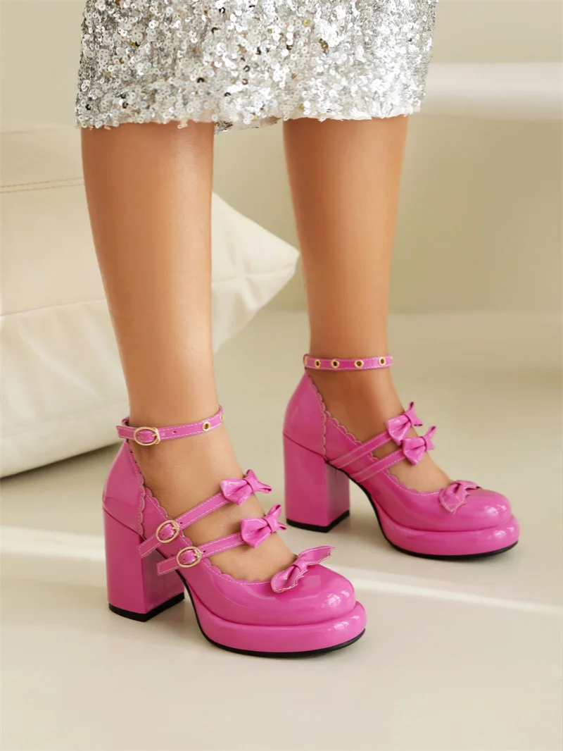 Женские туфли-лодочки из лакированной кожи на высоком каблуке и платформе