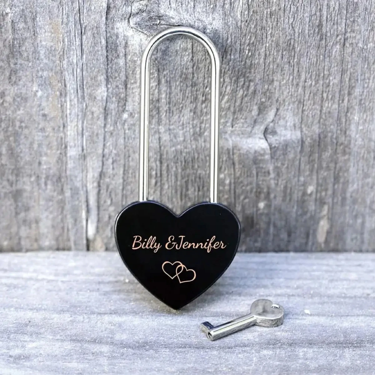 Персонализированный замок с надписью Love Lock
