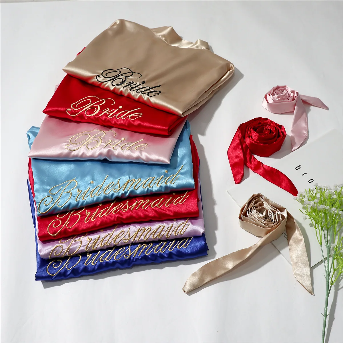 Халат-кимоно Женский атласный с вышивкой свадебная ночная рубашка для невесты и