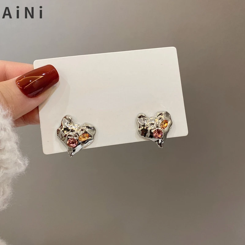 

Modern Jewelry 925 Silver needle Geometric Heart Earrings Lovely Sweet Style Metal Silver Color Love Stud Earrings For Girl