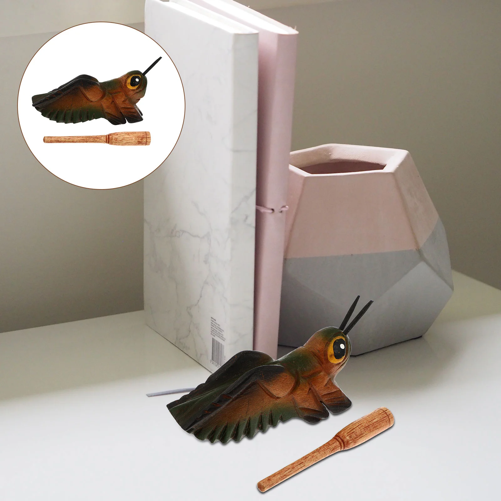 

1 Set Creative Wooden Locust Shape Desktop Office Housewarming Locust Decoration