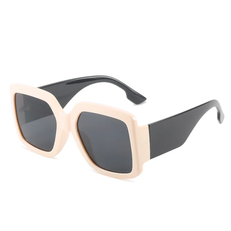 

Женские квадратные солнцезащитные очки LNFCXI, солнцезащитные очки с пластиковой оправой и прозрачными линзами UV400, модные очки для вождения, ...