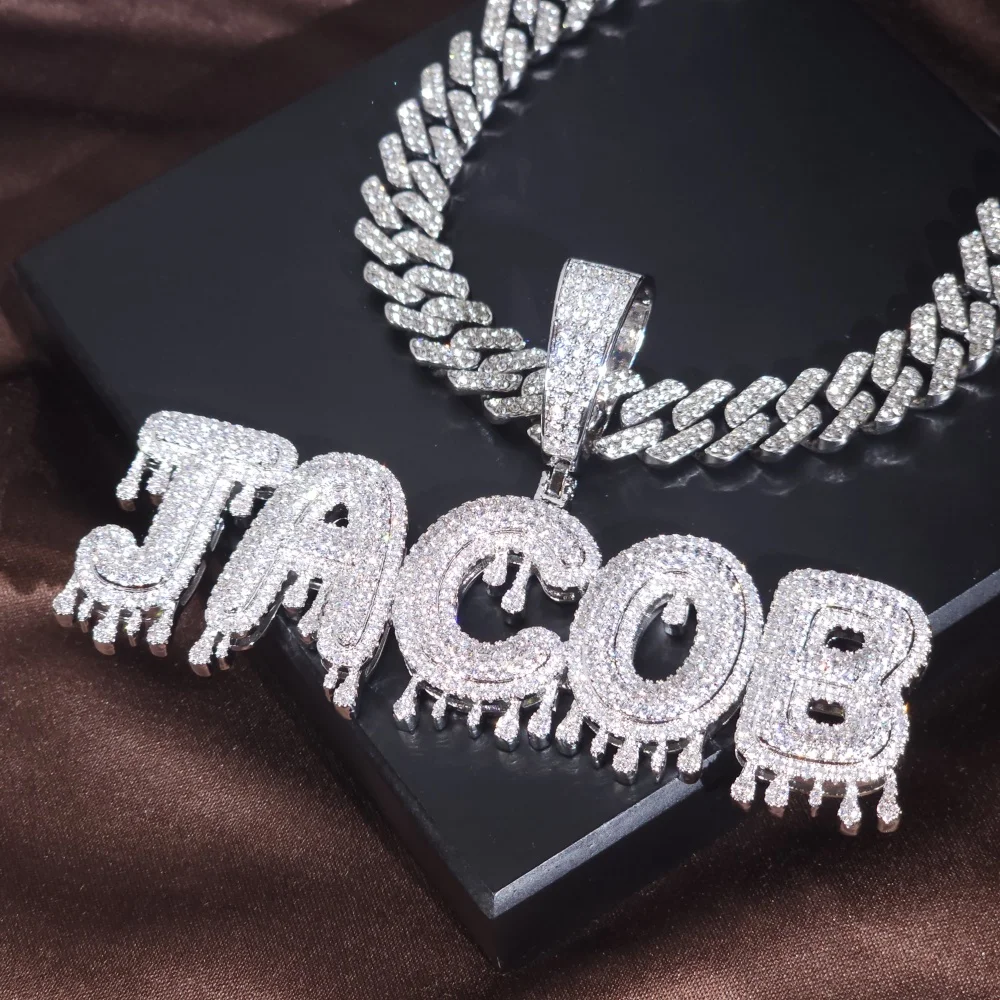Фото ICE CHARMI Custom Drop Water Letter Iced Out Bling CZ Stones Персонализированный кулон Нишевое ожерелье Роскошные ювелирные изделия в стиле хип-хоп №1