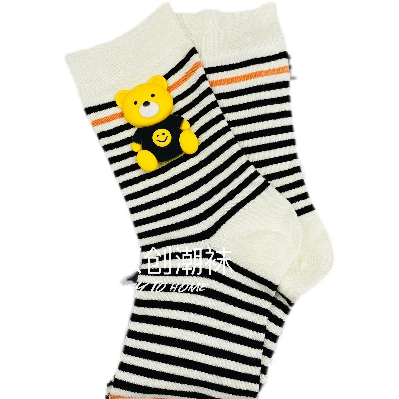 2023 New Spring Summer Striped Medium Tube Stockings Net Red All-match Age Reduction Cute Bear Decorate Students Socks Cotton