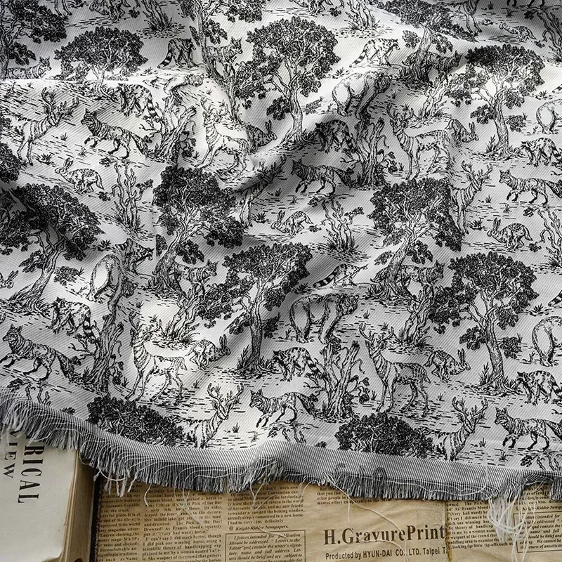 45 см x 135 окрашенная в пряжу с животным узором жаккардовая ткань лесной стиль